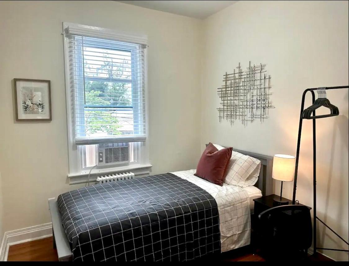 7-A Diamond In Yonkers Apartman Kültér fotó